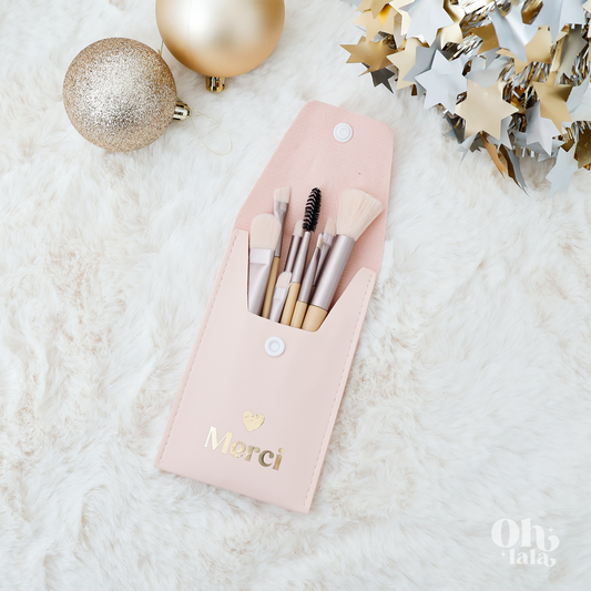 💄 Trousse de pinceaux de maquillage personnalisée – Merci Caroline