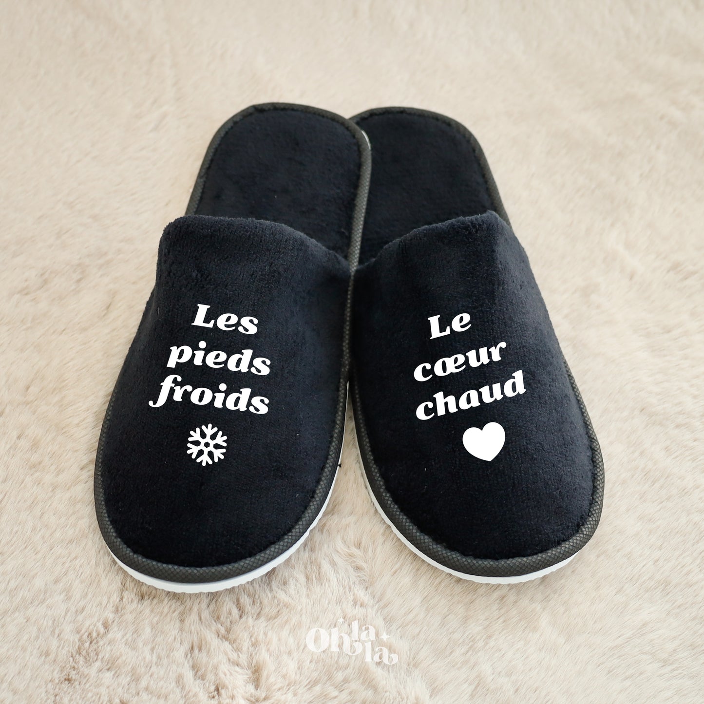 Chaussons de chambre – Les pieds froids, le cœur chaud